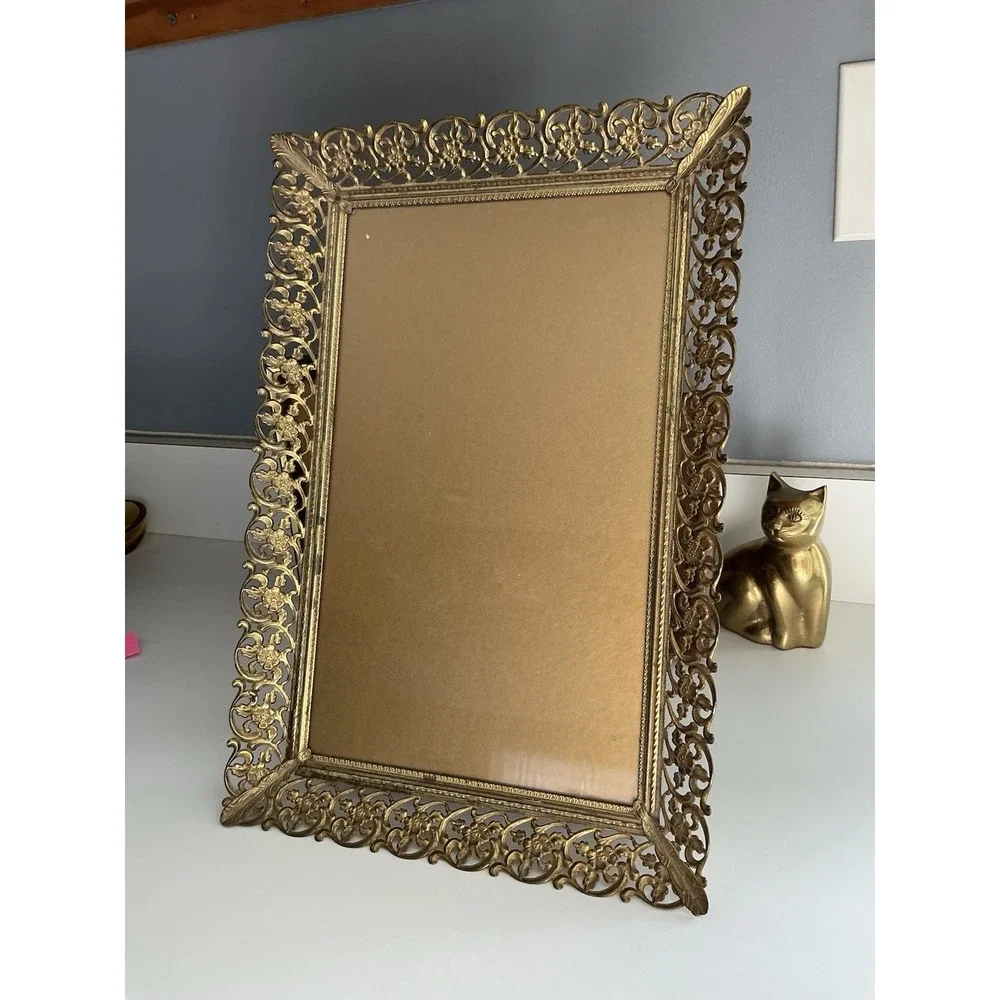 Large Vintage Ornate Hollywood Regency Picture Frame / Tray‎ Floral